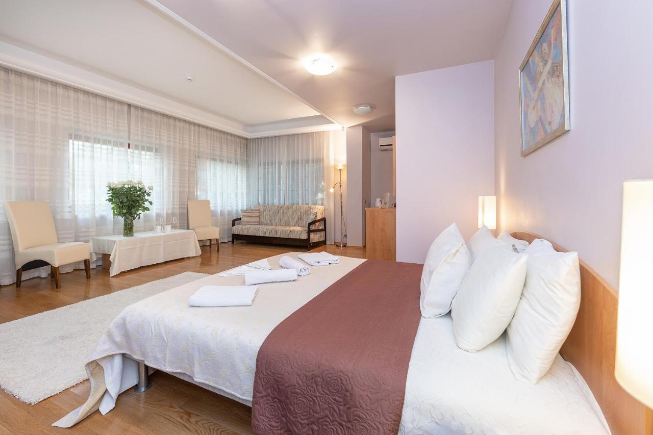 Room In Guest Room - Valensija - Large Suite Jūrkalne Exteriér fotografie